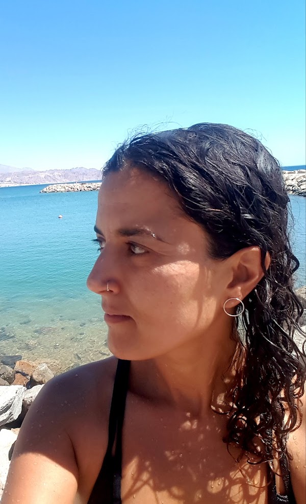 Adva anavim